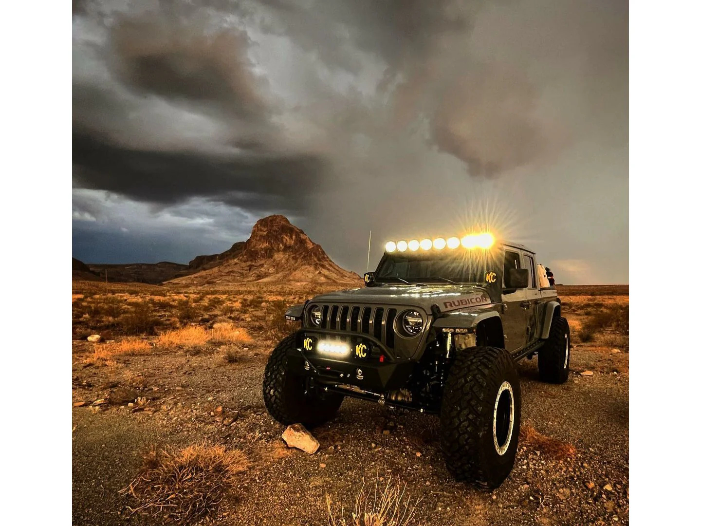 JT (Diesel) 3-5 INCH LIFT KING 2.5 INCH COILOVER Enforcer PRO Stage 4 PLUS JEEP GLADIATOR - Image 3